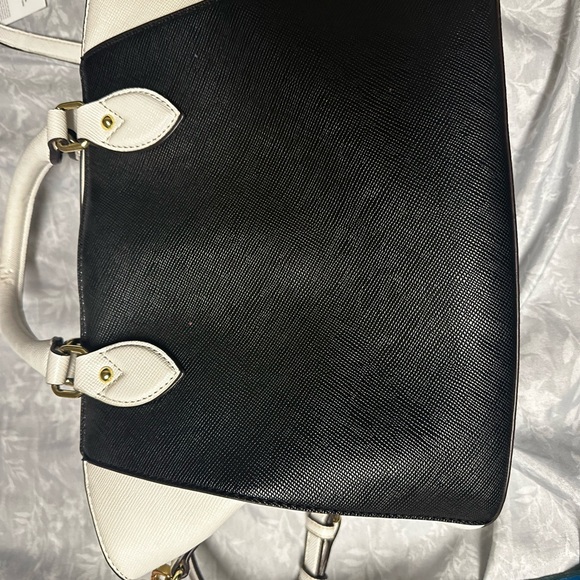 Anne Klein black and white purse - Picture 2 of 4